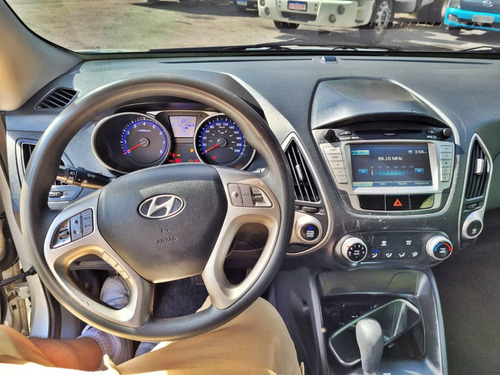 Imagem 12 de 14 de Hyundai Ix35 2.0 Mpi 4x2 16v Flex 4p Automático
