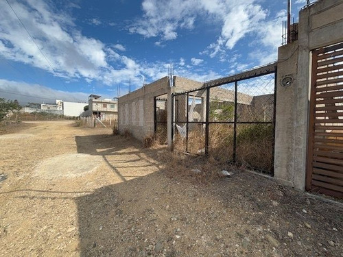 Terreno En Venta Con Construcción Avanzada En Berriozábal, Chiapas
