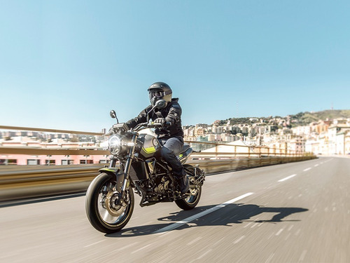 Imagen 6 de 6 de Benelli Leoncino 250 - 0km
