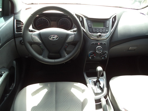 Hyundai Hb20s Confort Style 1.6 Flex 2015