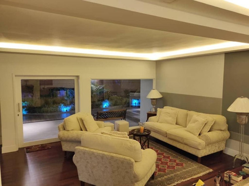 Imagen 6 de 10 de Venta De Excelente Casa Prado Del Este 760 Mts2 Jfl 0424 2595983/0412 5437087