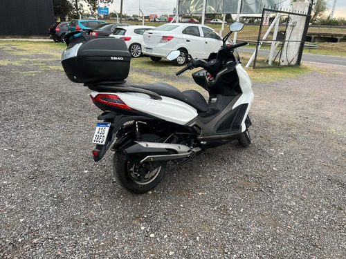 Imagen 11 de 17 de Kymco 250 Xtown