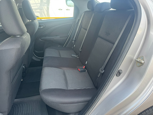 Toyota Etios 1.5 Sedan Xs