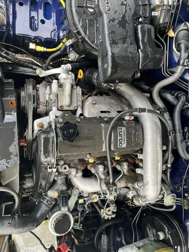 Hilux Sw4 3.0 2000 Diesel 4x4 Manual 114cvs - Solicite Peças