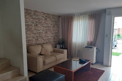 Imagen 11 de 17 de Asein919 Vende Lindo Townhouses En Parque Valencia