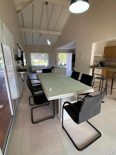 Imagen 4 de 17 de Casa - Canning (e. Echeverria)