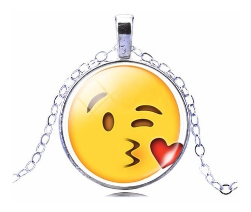 Colar Emoticons Emojis Smiley Beijo De Despedida Prata X Cor Prateado