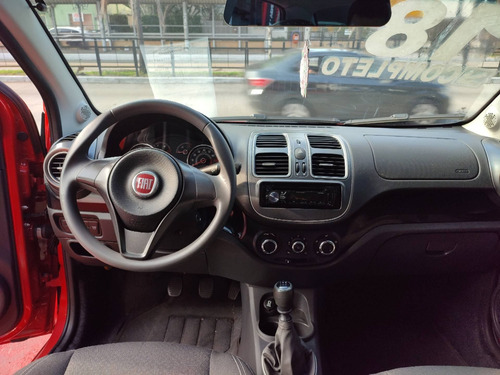 Imagem 9 de 9 de Fiat Grand Siena 1.0 Evo Flex Attractive Manual
