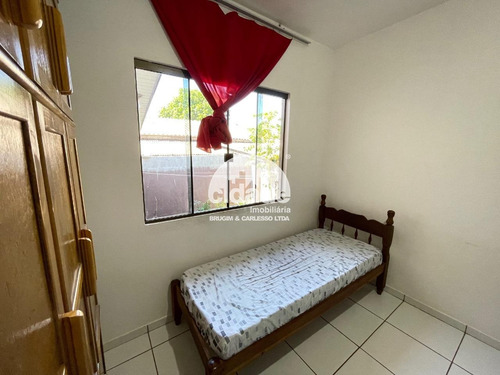 Imagem 8 de 13 de Casa Residencial À Venda, 2 Quartos, 1 Suíte, 2 Vagas, Santa Cruz - Cascavel/pr - 13668