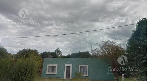 Casa En  Zona Norte En Esquina De Las Tunas Y Sarandi