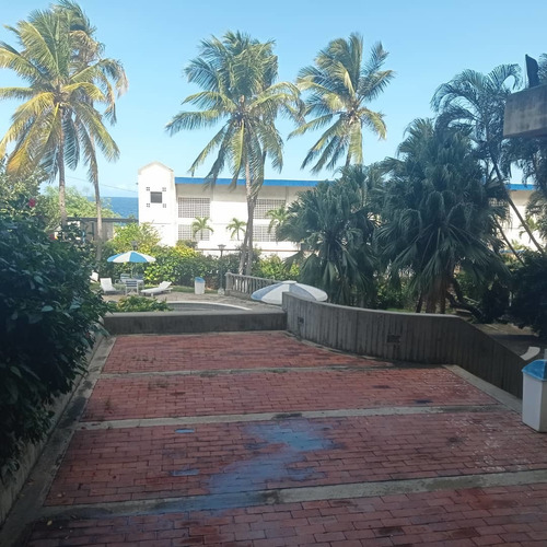 Imagen 9 de 14 de Venta Apartamento En Macuto Vista Al Mar