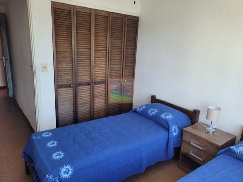 Imagen 7 de 22 de Apartamento De 2 Dormitorios Punta Del Este Avda.roosvelt