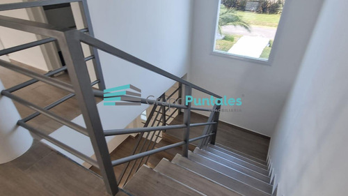 Casa En Malibu Canning Recien Refaccionada A Nuevo Apta Crédito Oportunidad