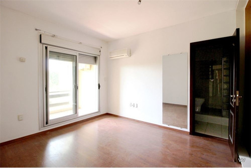 Exclusiva Casa 4 Dormitorios Lomas Tahona