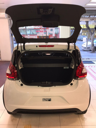 Imagen 17 de 25 de Mobi Like 2023 0km Tomo Usados Ka Uno Gol Trend Palio Fox 3-