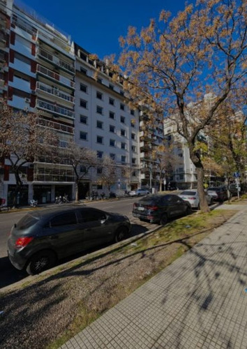 Dpto. 2 Amb Excelente Ubicación, Av. Coronel Diaz, Recoleta, Frente Al Parque Las Heras