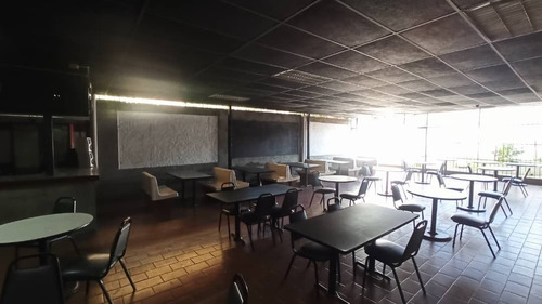Imagen 12 de 15 de En Venta Local Comercial En Puerto La Cruz Con Excelente Ubicación Estratégica Situada En La Av De Pozuelos