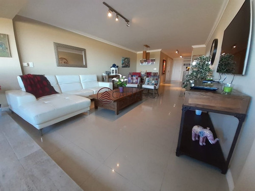 Imagen 2 de 30 de Torre Imperial - Punta Del Este Brava