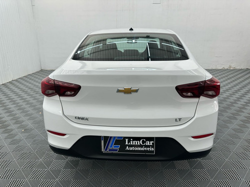 Chevrolet Onix plus 1.0 Lt 4p