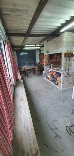 Excelente Casa, Comoda Y Moderna Con Cocheras