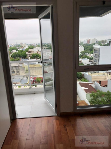 Imagen 11 de 23 de Departamento - La Plata