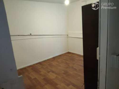 Para Invertir Casa De 2 Dorm Y 1b. En Venta En Independencia