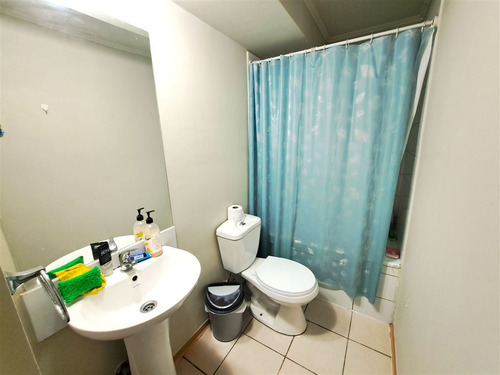 Departamento En Venta De 2 Dorm. En Santiago.
