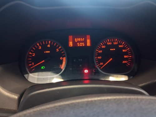 Imagen 7 de 17 de Renault Duster Comfort 1.6 4x2 Taraborelli Usados