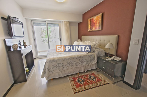 Imagen 16 de 22 de Apartamento Con Vista Al Mar En Alquiler