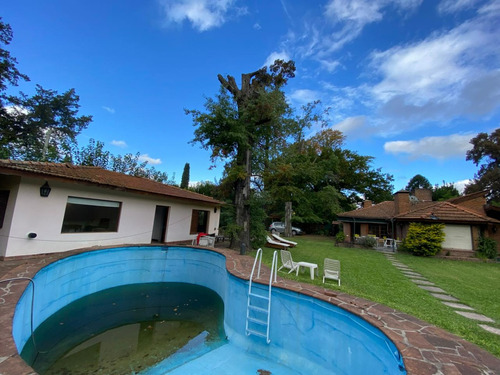 Casa En Venta En Robles Del Monarca, Pilar. Apta Crédito. + 2da Casa
