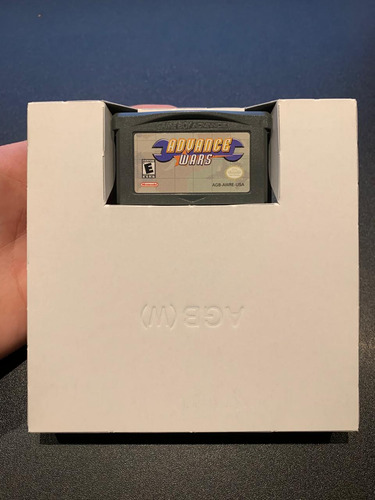 Advance Wars Game Boy Advance (Usado)