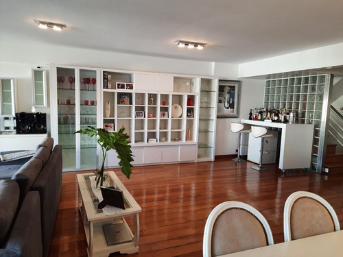 Venta Duplex 5 Ambientes Con Terraza