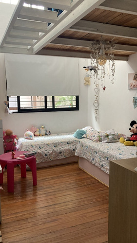 Imagen 10 de 24 de Dueño Vende Hermosa Casa En Excelente Estado, Luminosa Y Con Ubicación Ideal.
