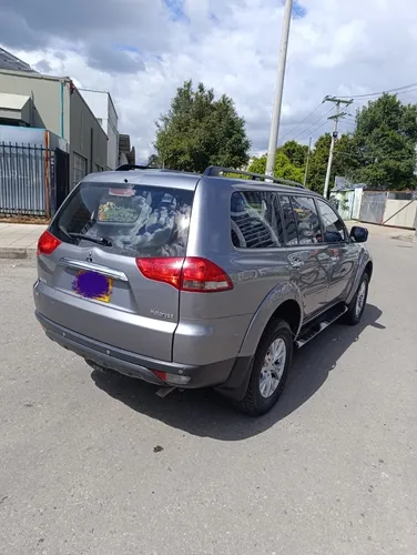Mitsubishi Nativa 3.0l