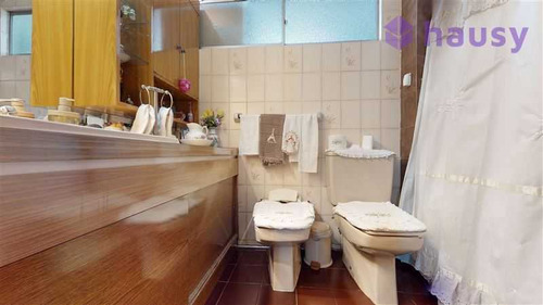Tour Virtual // Av. El Bosque Sur (71809)