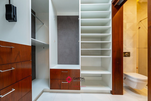 Casa De Lujo Con Alberca En Venta En Villa Verona