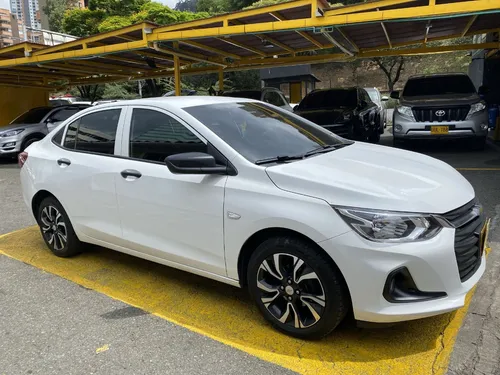 Chevrolet Onix 1.0 Lt