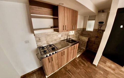 Imagen 1 de 20 de Apartamento Con Balcón Doble Cerca Al Parque Principal La Ceja