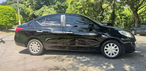 Versa 1.0 12v Manual Flex 2012