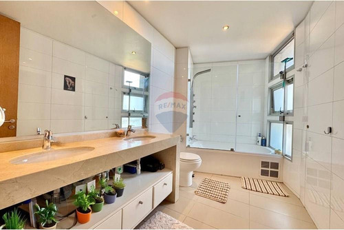 En Venta Duplex 6d 6b 3e San Carlos De Apoquindo