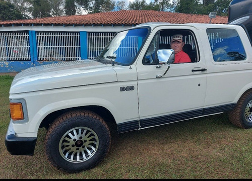 Chevrolet D20 1990