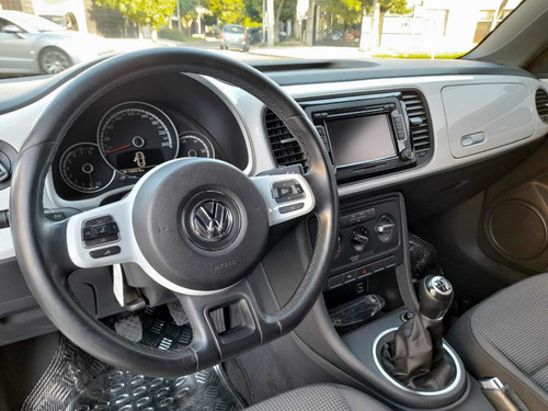 Imagen 8 de 11 de Volkswagen The Beetle 1.4 Tsi Design 2015