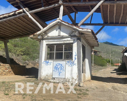 Re/max 2mil Vende Terreno Caserío De Guarame Sector Piedras Negras, Mun. Antolín Del Campo, Isla De Margarita, Nueva Esparta, Venezuela