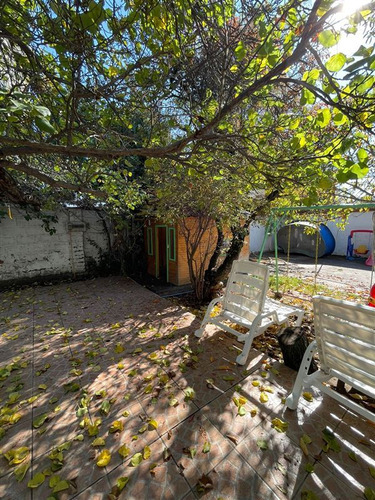 Casa En Venta De 4 Dorm. 1000 Mts2 Terreno En San Miguel