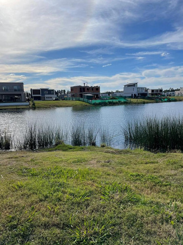 Terreno En Venta En Barrio Santa Ana, Villanueva, Tigre