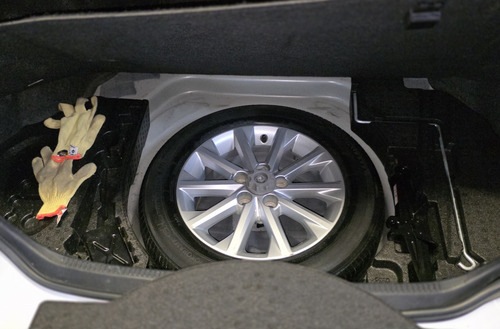 Toyota Camry 2.5 L4 At
