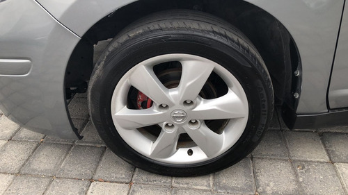 Imagen 9 de 15 de Nissan Tiida 2016 1.8 Advance 4p Mt - U7314