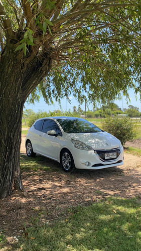 Venta Peugeot 208 Frances Act. Nivel 5 Extra Full Impecable