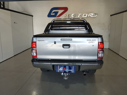 Toyota Hilux SW4 SR 4x2 2.7/ 2.7 Flex 16V Aut.