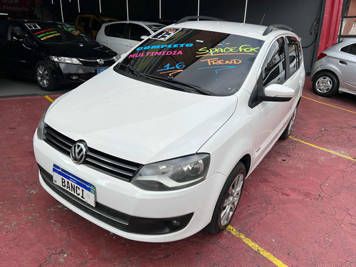 Volkswagen Spacefox 1.6 Trend Total Flex 5p